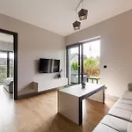 Martinus Apartment *