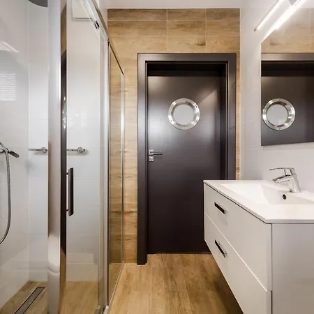 Martinus Appartement *